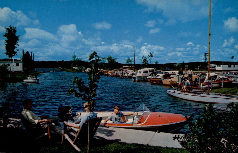 Tamarac Village (Tamarac Harbor and Trailer Park) - Vintage Postcard